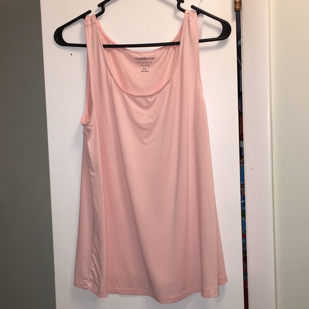 Woman’s LG Pink Tank